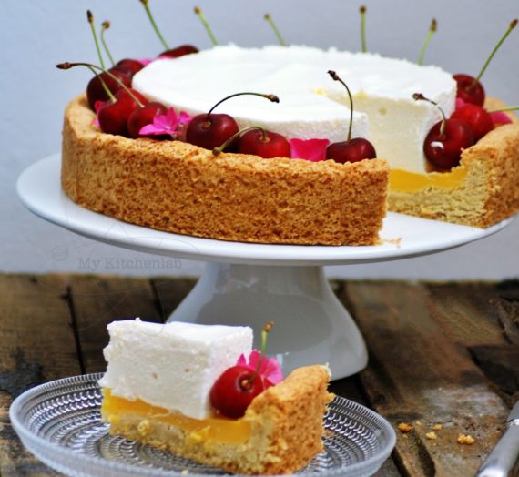 Kersenslof met monchou en lemoncurd.